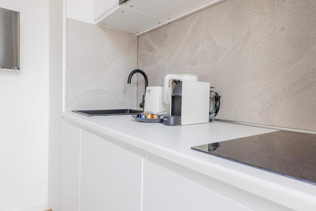 Cozy For 2 People - Place De La Republique Appartement Parijs